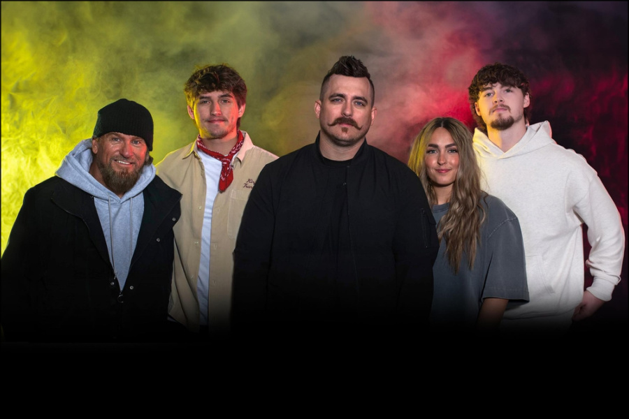 Family Dynamics: A Conversation with WeRcalled