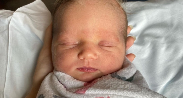 Hollyn Announces Birth of First Child