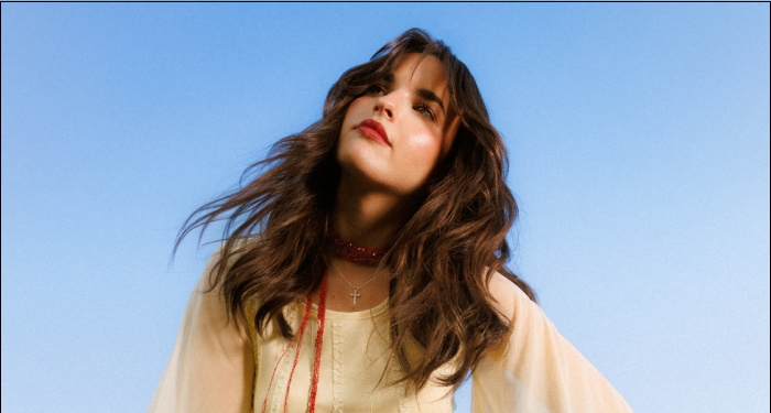 Jenna Raine Announces Debut Album