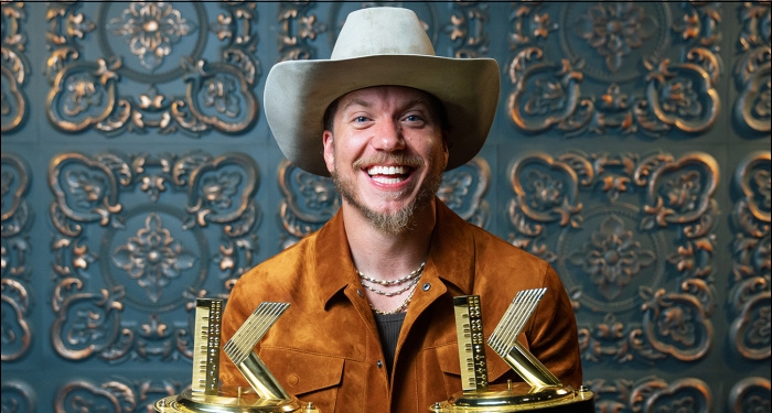 Brandon Lake, CeCe Winans, MercyMe and More Honored at K-LOVE Fan Awards
