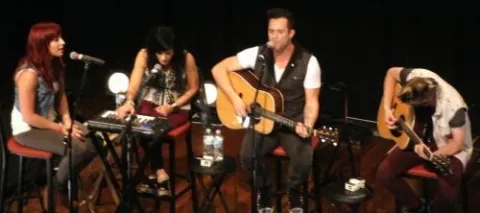 Skillet Photo Gallery - Road To Rise Photos