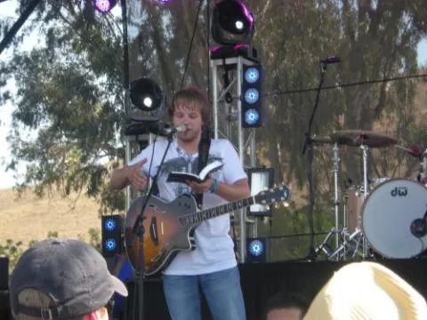 Brandon Muchow Photo Gallery - Live Photos