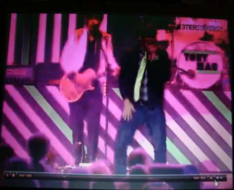 TobyMac Photo Gallery - M.A.D. Tour - smittyfan