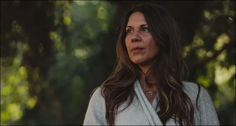 Kira Fontana Releases New Single "Beauty For Ashes"