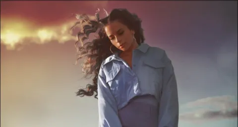 Blanca Debuts New Single