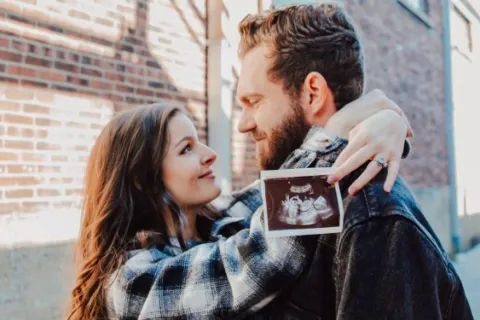 Seth Morrison and Wife Expecting First Child