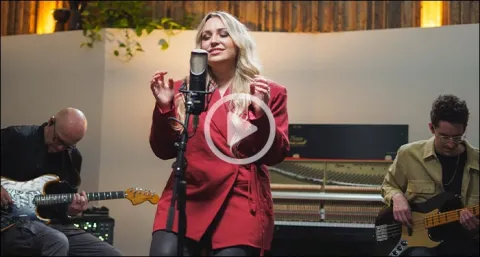 VIDEO PREMIERE: Skye Reedy "In The Mighty Name"