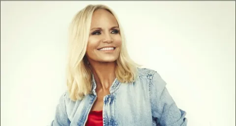 Kristin Chenoweth's "Live Like That" Featured in 'THE KING OF KINGS'