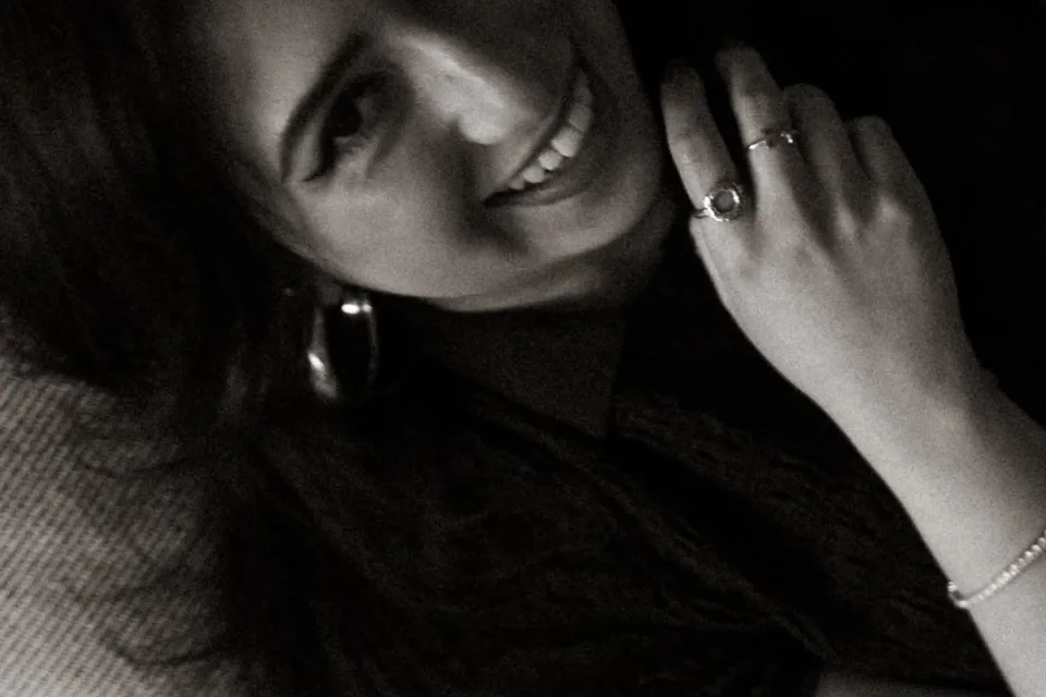 Leslie Perez Christian Music Artist Profile