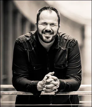 Dustin Smith Christian Music Artist Profile