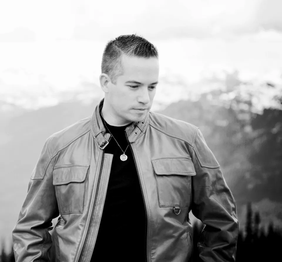 Joshua Mills Christian Music Artist Profile