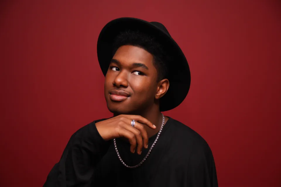 TOREN MOZINGO Christian Music Artist Profile