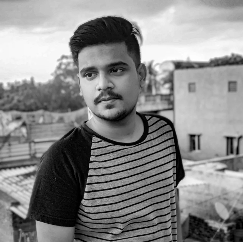 Deri Lorus Christian Music Artist Profile
