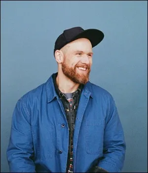 Chris Llewellyn Christian Music Artist Profile