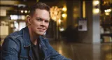Jason Gray's "Comfort and Joy" Became the No. 1 Christmas Radio Single of 2025