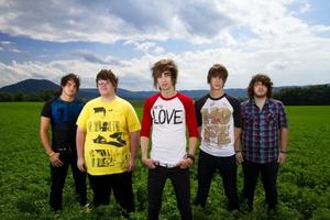 Center Stage Shout OUt by Skyhawk Drive  | CD Reviews And Information | NewReleaseToday