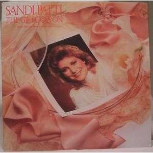The Gift Goes On by Sandi Patty | CD Reviews And Information | NewReleaseToday