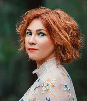 Kim Walker-Smith Artist Profile | Biography And Discography | NewReleaseToday